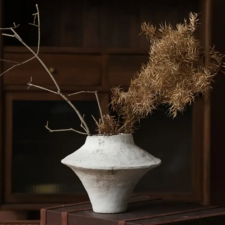 Clay Flowerpot Vase - Image 2
