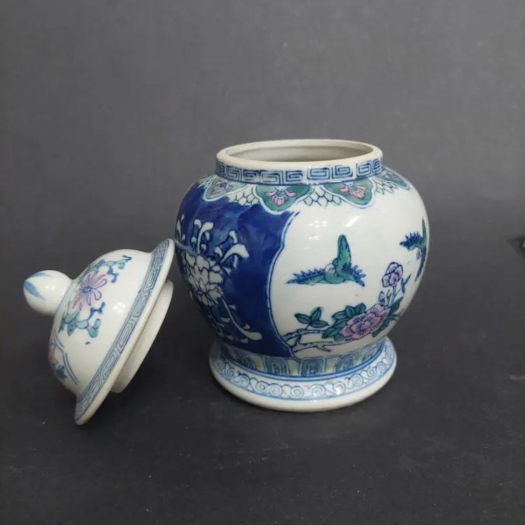 Vintage Porcelain Vase – Hand Painted Floral Design