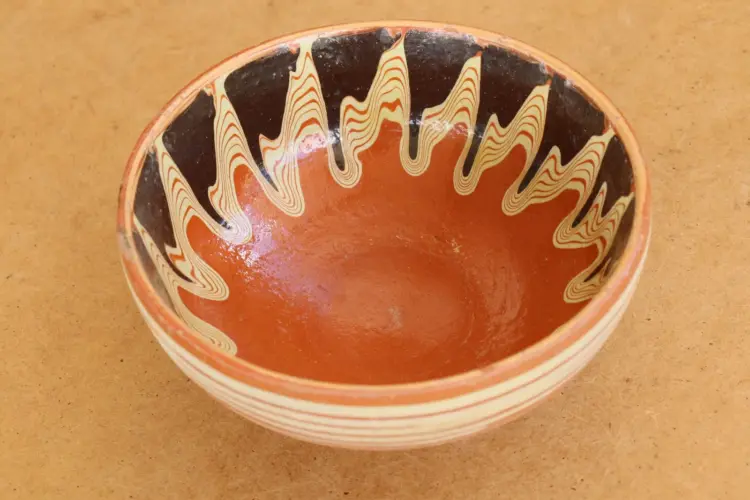 Vintage Primitive Redware Clay Bowl – Handcrafted, c.1930s