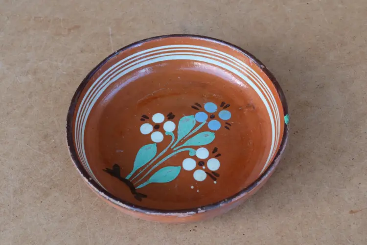 Antique Primitive Redware Clay Dish – Handcrafted Eastern Europe, Early 20th Century