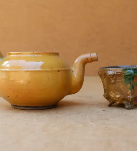 Vintage Primitive Redware Teapot – Handcrafted Early 20th Century