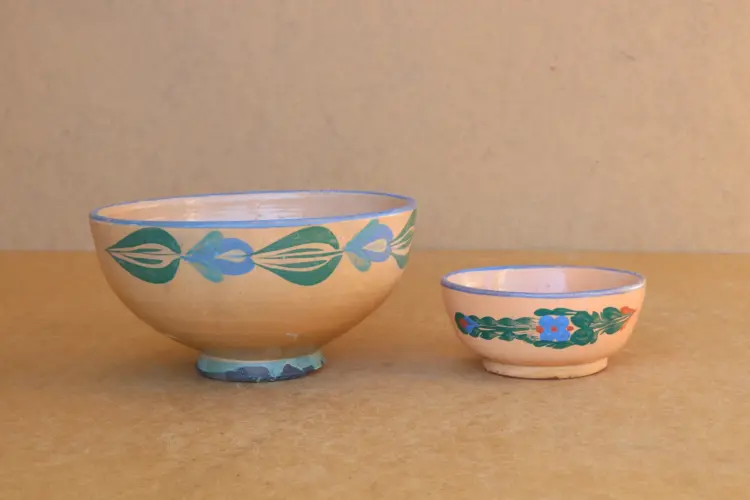 Antique Primitive Redware Bowl – Handcrafted Early 20th Century