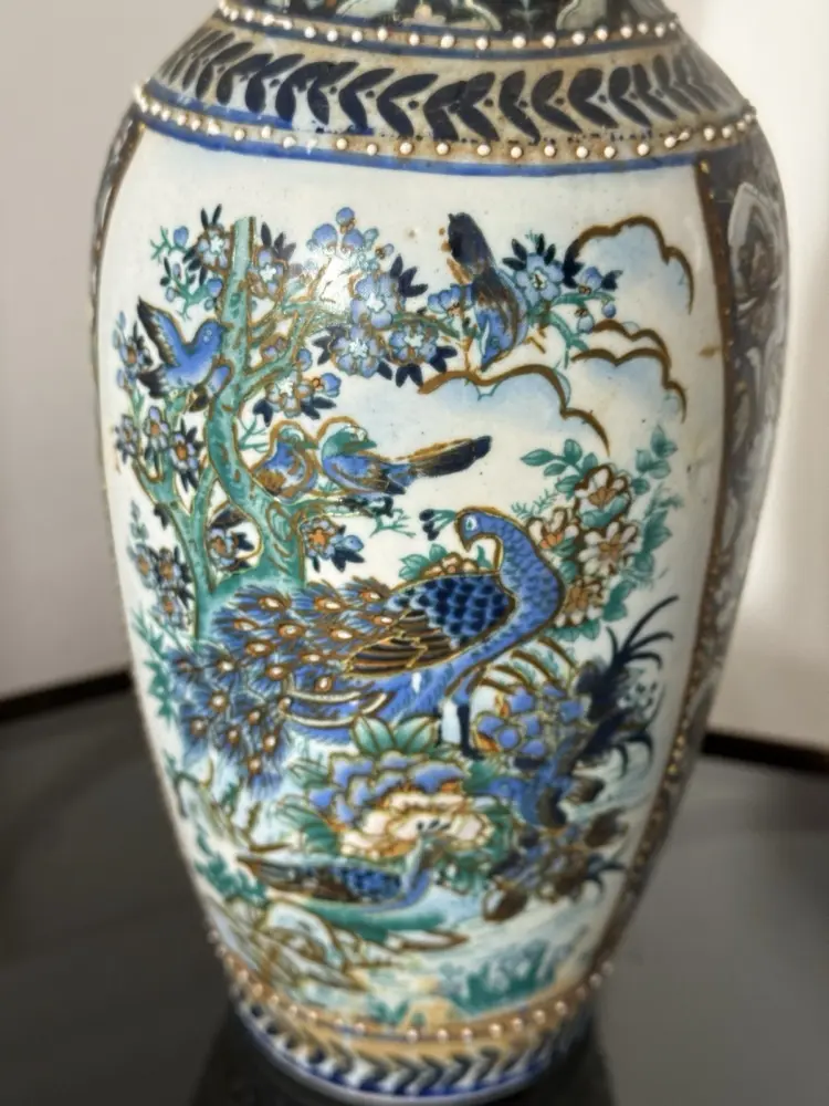 Chinese Hand-Painted Vintage Porcelain Vase – Collectible Decor - Image 2