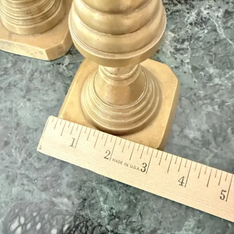Antique 1820s Georgian Brass Beehive Push-Up Candlestick – Marked RD223580 - Image 3
