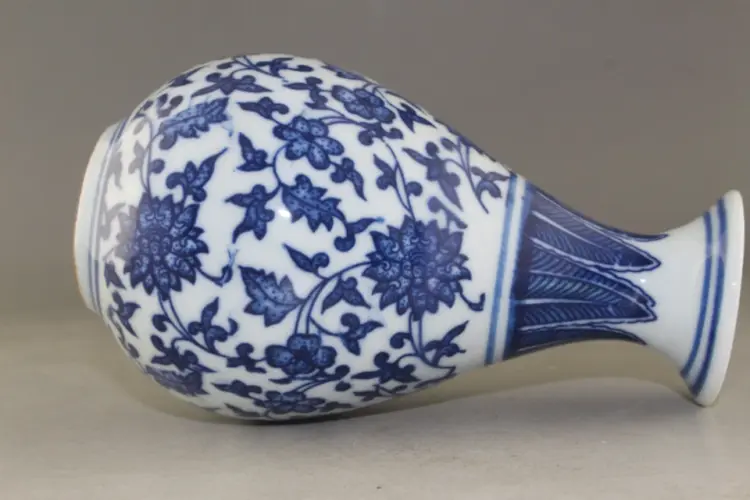 Rare Blue and White Porcelain Flower Vase – Antique - Image 3