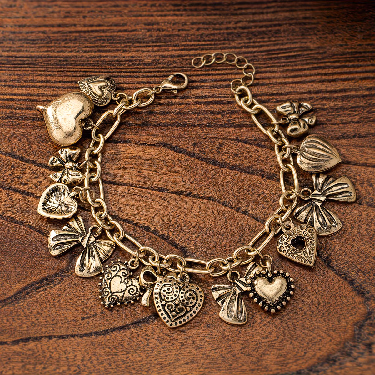 Vintage Heart Charm Bracelet – Antique Gold Multi-Charm Link Bracelet